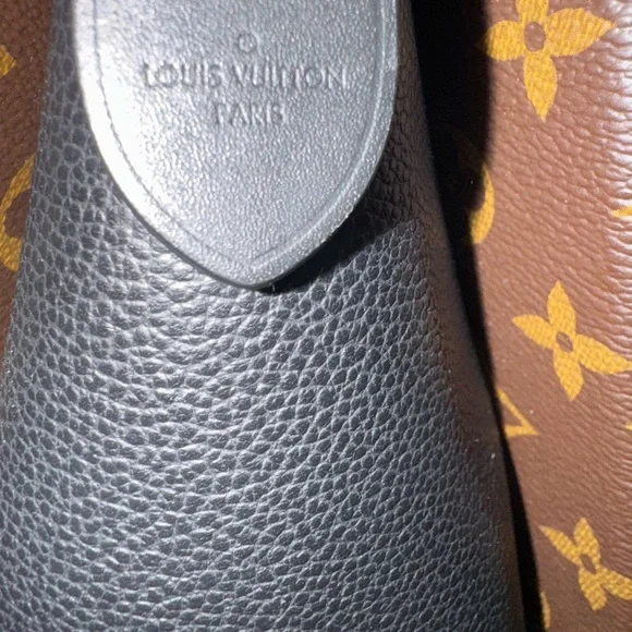 Louis Vuitton Black and Brown Monogram Bag - Picture 3 of 6